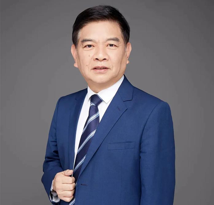 擔(dān)任發(fā)展顧問2 擔(dān)任發(fā)展顧問2